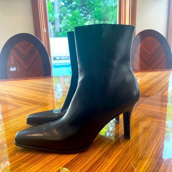 Gianni Bini size 8.5M ankle booties zipper rich brown like new - Picture 4 of 10